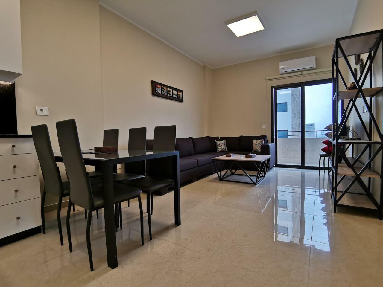 West House Apartments-Mar Mikhael Бейрут Екстер'єр фото